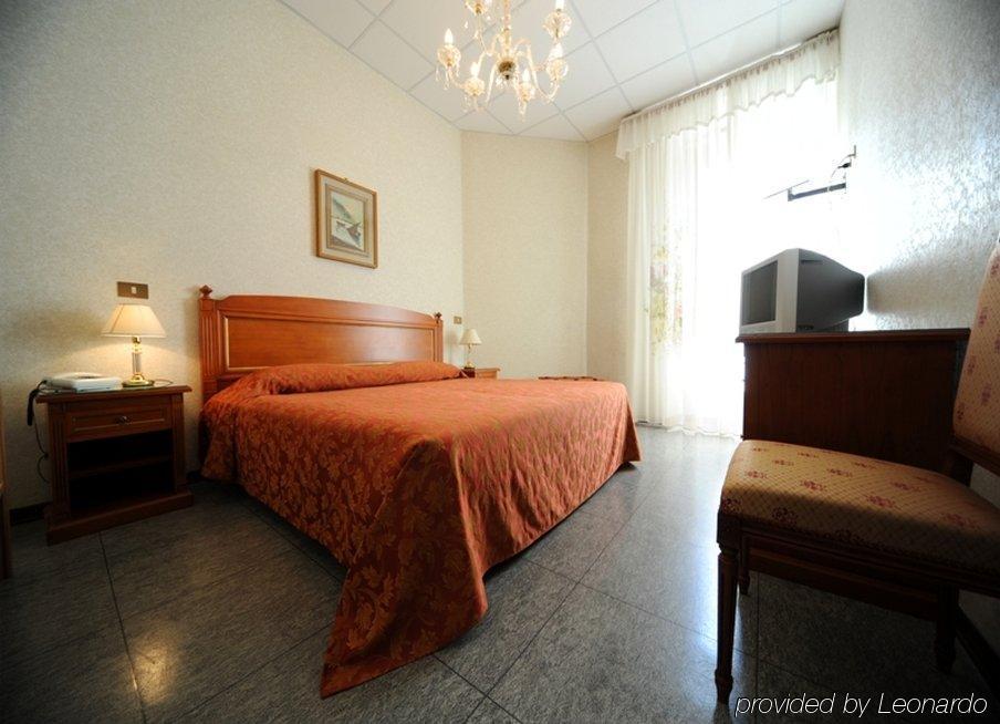 B&B Hotel Trieste Room photo